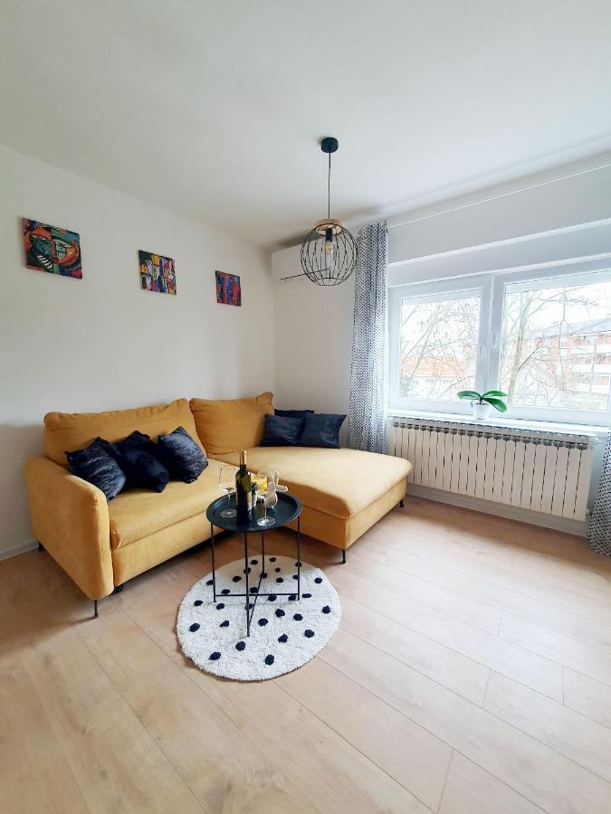 Studioapartman M Valpovo Exterior photo